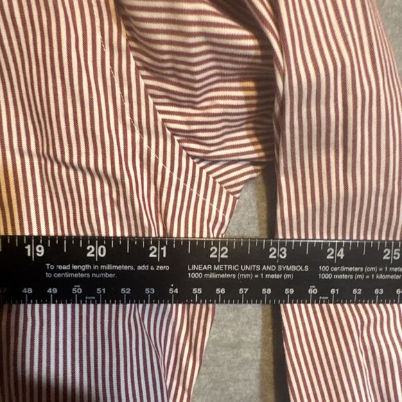 Club Room Pinpoint Men’s Dress Shirt 16 34/35 Easy Care LS White w/ Red Stripes - Picture 9 of 11